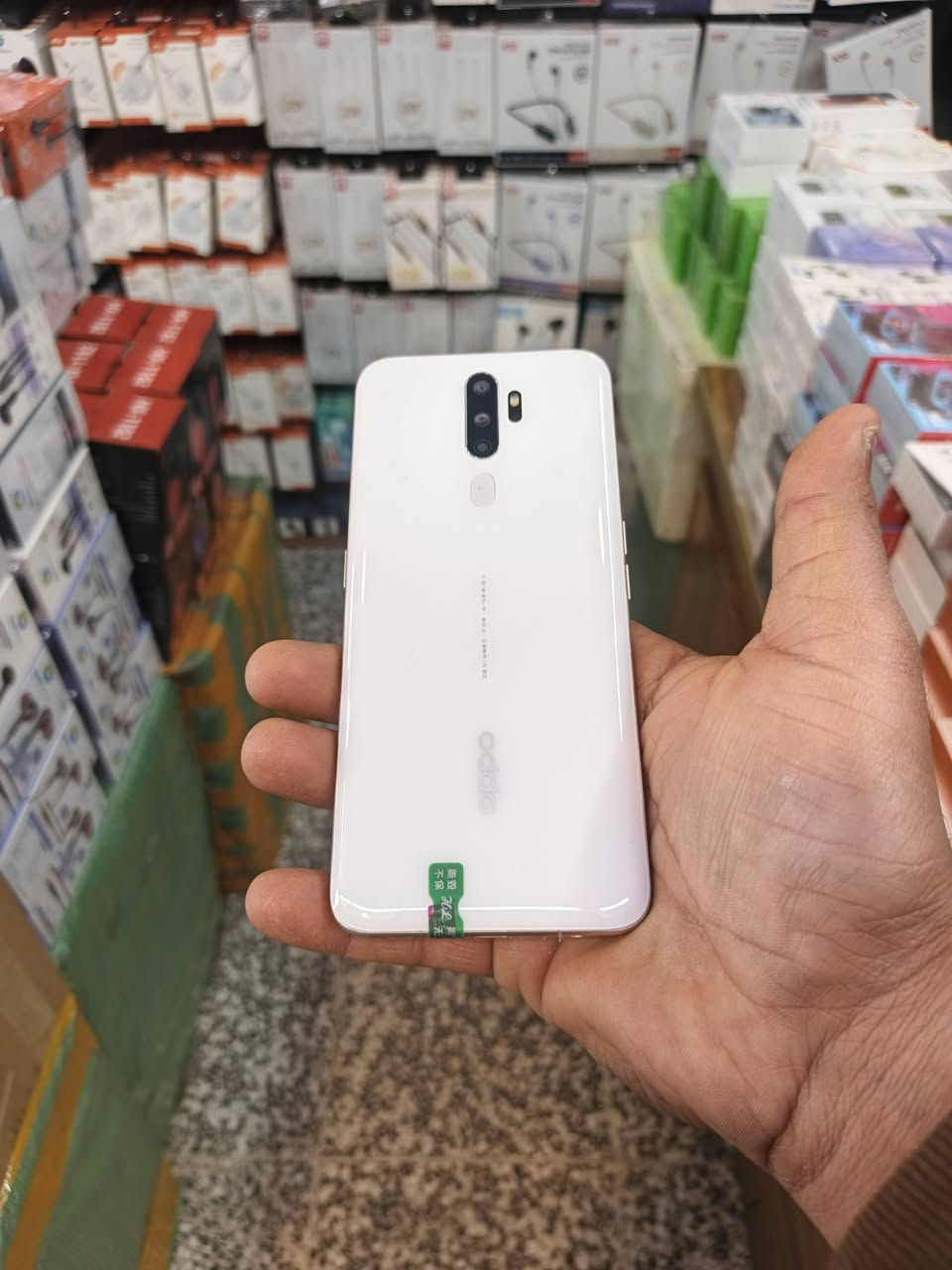 سلام عليكم إخوان هواوي مستعمل استيراد من الصين ذاكرة ١٢٨ نضافة ممتازة مضمون من كلشي أوبو A9 نضافة فول ذاكرة ٢٥٦ متوفر عندي قطع قليلة تجي وياهن هدايا شاحن تايب سي أصلي مع ايربود مع شاحن طوارئ إلي يحب يتواصل وياي واتساب أو ع الخاص ***********
