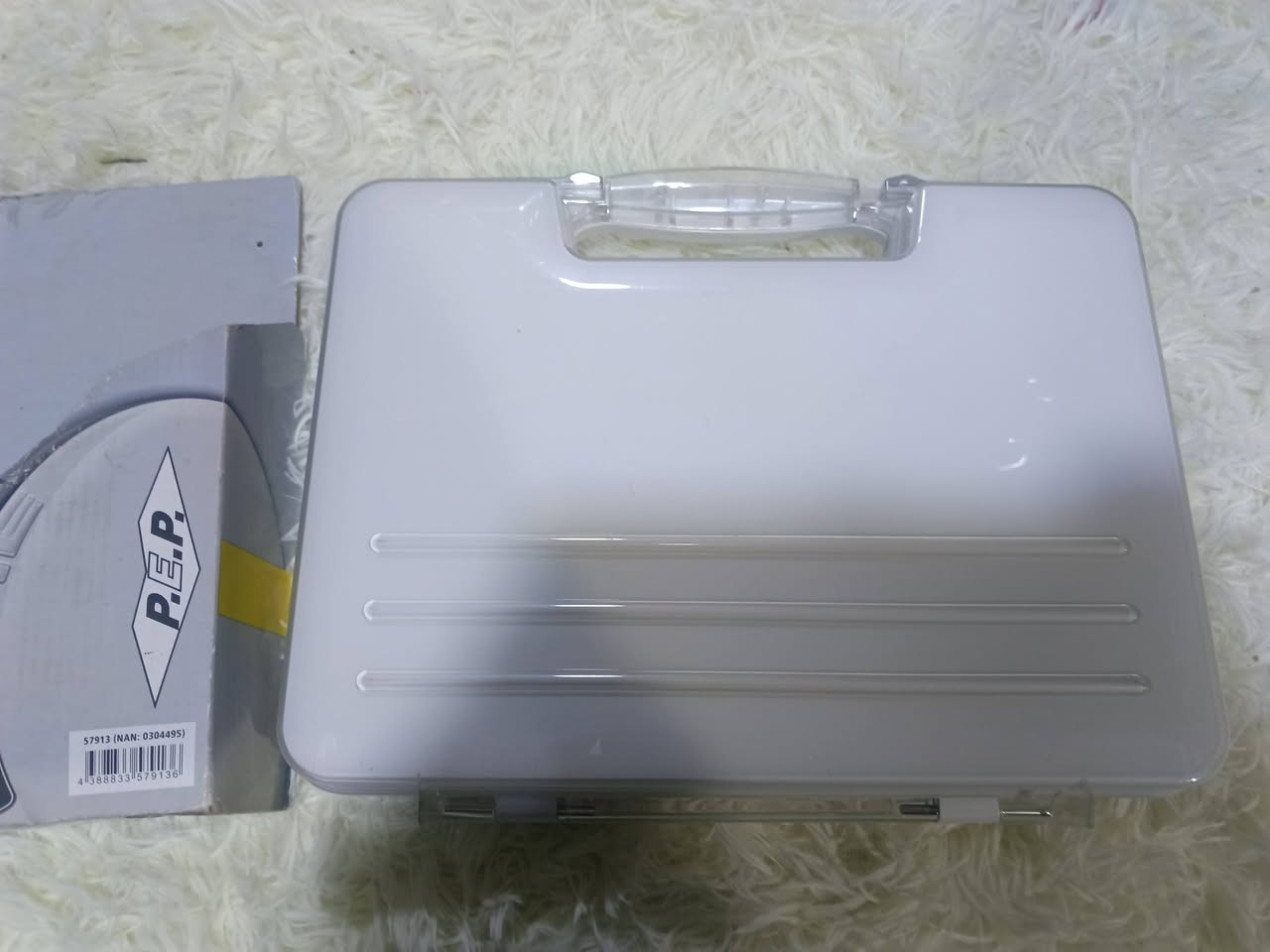 جهاز دي اس لايت ابيض نظافة 99 بالمئة مع شاحنة وقلم
مع جنطة خاصة بيه 

75 الف


**إذا كنت صاحب هذا الإعلان وتريد حذفه لأي سبب، رجاءا أرسل رسالة إلى الدعم الفني**