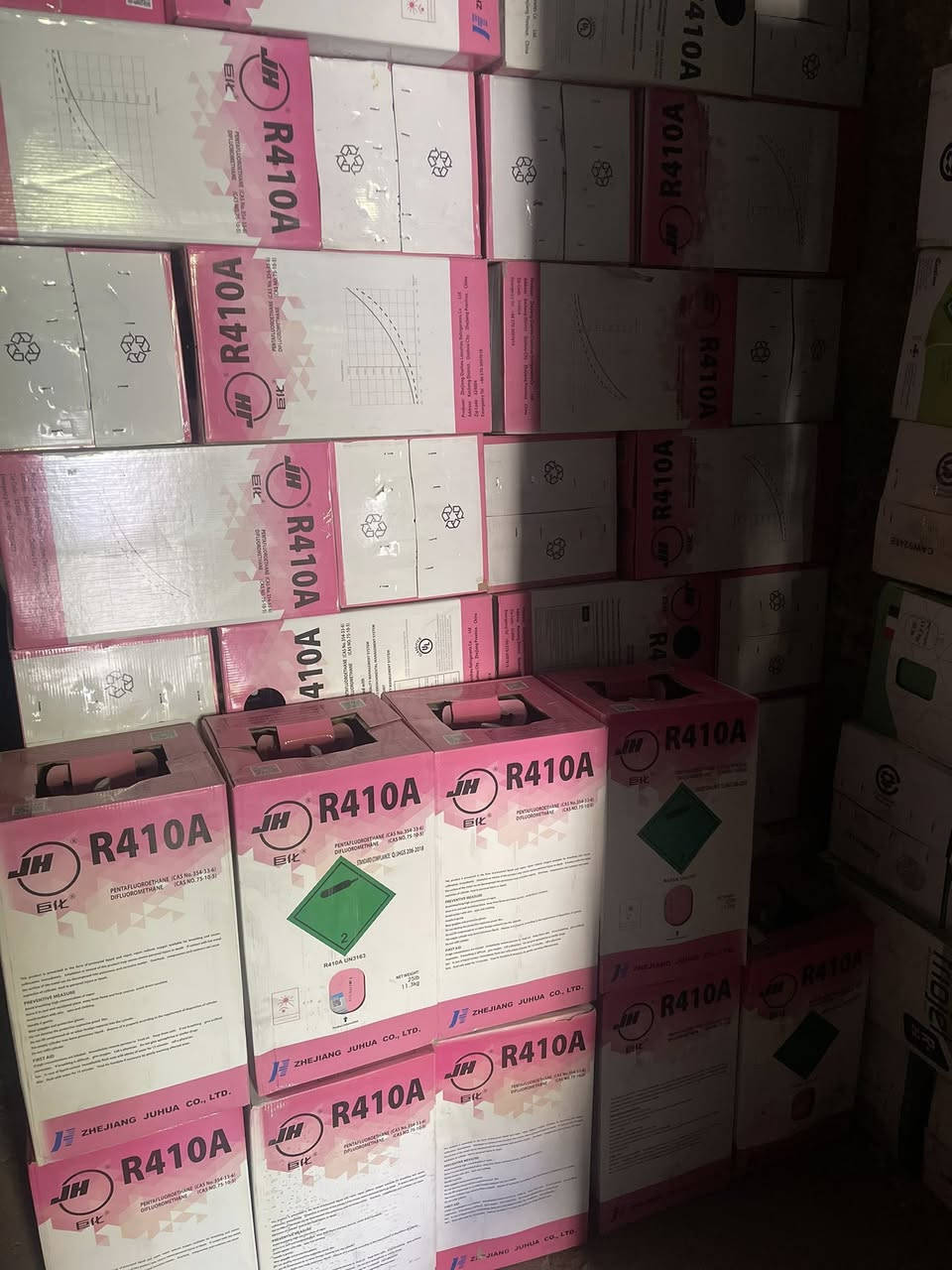 يوفر لكم معرض البشير جميع ادوات التبريد باسعار مناسبه 
لمعرفه الاسعار يرجوا مراسله صفحتنا او للاتصال 
***********/***********
يوجد ايضا خدمه توصيل لكافه المحافضات والمدن 
الموقع بغداد سنك التبريد
