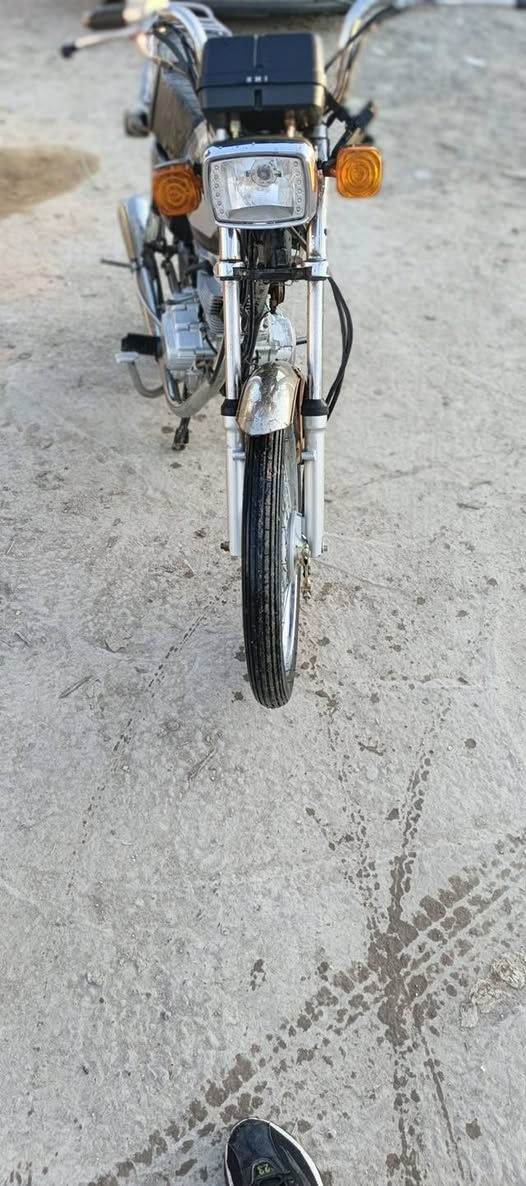 سلام عليكم نامه موديل 19 اوراق استنساخ غراض كهرباءيات كله جدد تانكي جديد كشن جديد ويل امامي طبله اماميه كله جديد محركه مفتوح فتحته عله ايدي دراجه خير من الله ترايك وين متريد السعر 475 وبيه مجال مكاني بابل محاويل علي بن الحسين ***********
