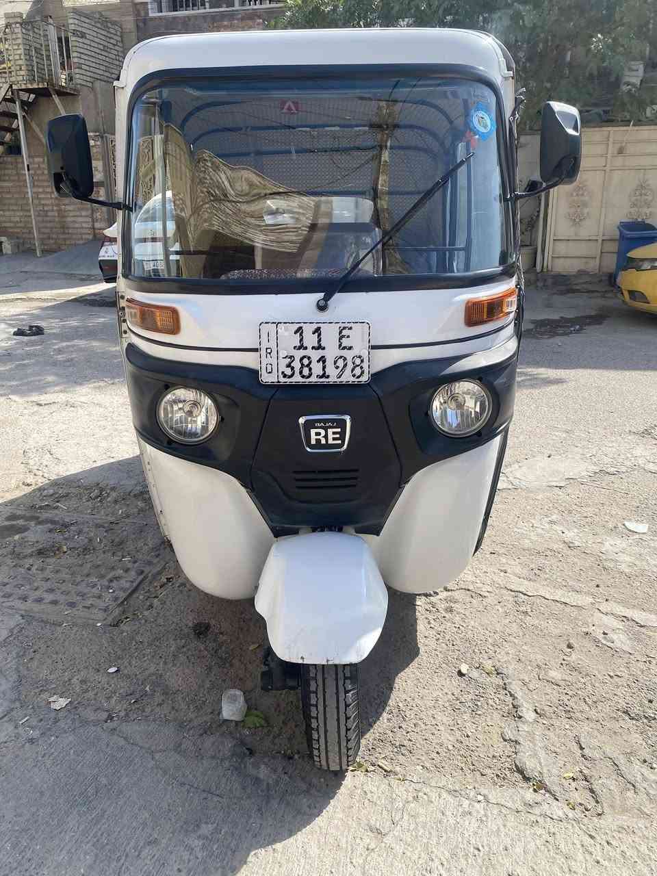 السلام عليكم تكتك ٢١ شهر ال١١ التفاصيل كلها بلفديو وهاي صورها كدامكم التكتك كبل للشارع ماتذب عليها ربع دينار التكتك مال جناي مو مال بياع شراي 

المكينة مبدل بوشة وبستم بس خياسات فقط دوس 
ضربة يم البكلايت زغيرة واللغودة بيهن تكحيلات بسيطات مثل ماموضح كلشي بلفديو 

مكاني بغداد الجديدة النعيرية 
السعر ٧ ملايين و٧٠٠ قفلها بعد ما أتعامل منزل مال جية 

للاستفسار 
***********
قفلها ٧٧٠٠
