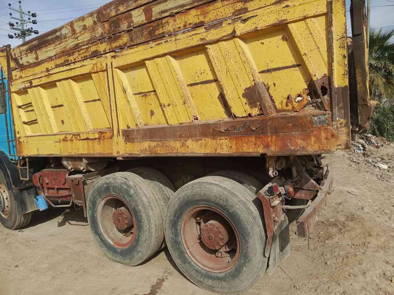 البي للبيع موديل 76 محرك 25 استندر جديد كير 160 مجموعه جيف سياره جاهزه للعمل للاستفسار ***********
