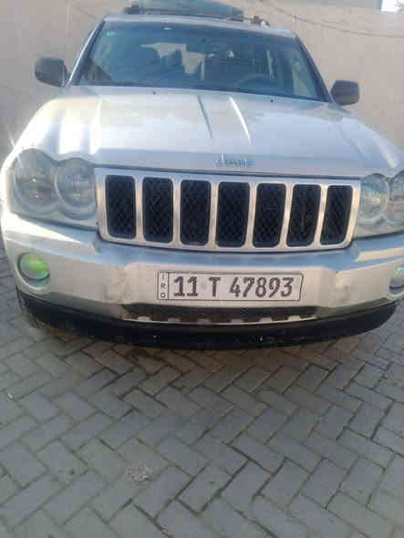 السلام عليكم اخوان 
للبيع جيب لاريدو موديل 2006رقم بغداد بأسمنه جاهزه للاخير السعر 78مكاني بغداد الكريعات للاستفسار ***********
