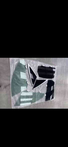 🚘بيع وتركيب زجاج السيارات
✅افضل شركه زجاج سيارات
✅جودة اتقان عاليه مع ضمان حقيقي
✅سليكون مقاوم لسيارات المتئاكله
✅معى ضمان العمل 

 للستفسار الاتصال 
☎️***********
🚕يوجد لدينا تركيب موقعي
يتوفر خدمه توصيل

✅اذا كنت ترغب في تغير زجاج سيارتك نوفر لك افضل انواع زجاج السيارات العالميه 
(اصلي -تجاري)
✅اكبر المستوردين في العراق 

✅العنوان باب الشيخ قرب مقبره الغزالي
