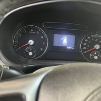 سورنتو موديل 19 أمريكي حادثهه چاملغ وبنيد بدون دواخل كفاله گير ومكينه ...