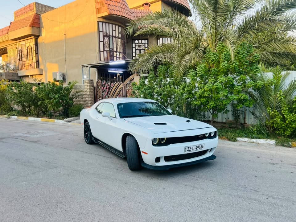 السلام عليكم
جالنجر sxt 3600 موديل 2017   
مكينه كير مكفولات  السيارة عليها ادامه كاملة 
ترايها وين ما تحب تبريد خير من الله.  
السيارة بيها اربع قطع  
السعر 128 وبيها مجال 
مكاني الزعفرانية اسواق مريم 
للتواصل الاتصال ***********
