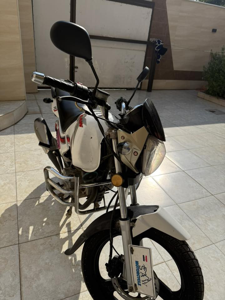 ماطور سنكي 2017
نضيف كلش 
السعر 750 الف وبي مجال شويه
للاستفسار الاتصال على الرقم ***********
