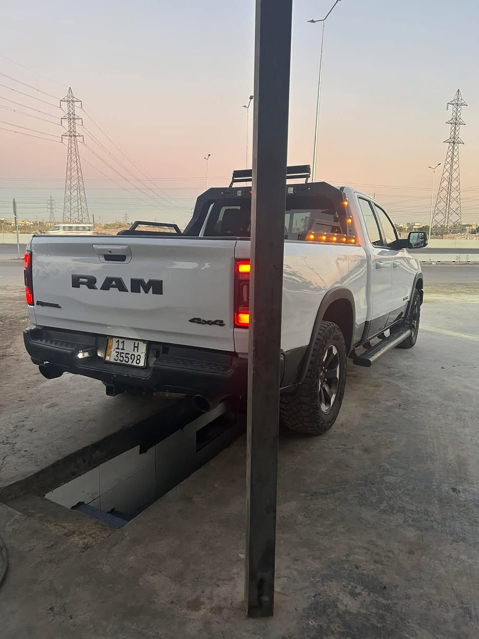 بيكم رام ريبل موديل 2019 حادثه جاملغ وباب السايق بدون دواخل
ماشيه 87 
السعر 240 قفل


**إذا كنت صاحب هذا الإعلان وتريد حذفه لأي سبب، رجاءا أرسل رسالة إلى الدعم الفني**