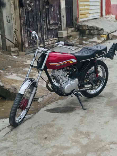 نامه لل بيع نامه شلامجه موديل 24 دارجه كامله مرتبه تعمير مرتب السعر 450 بيها مجال قليل ابو  400  ***********
