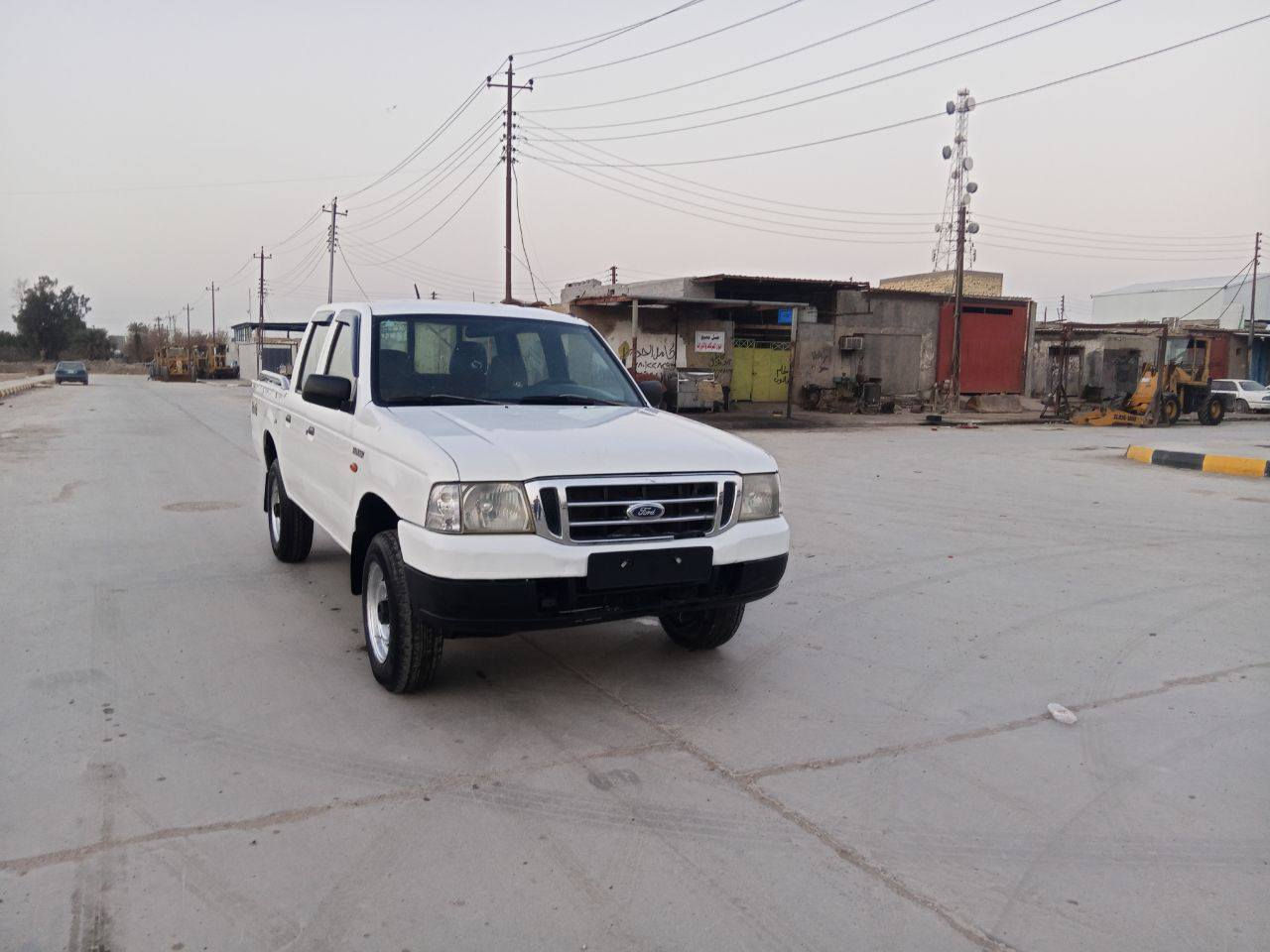 للبيع رانجر موديل 2006 (مزاد وزراة الداخلية) بيه كتاب مزايدة تمشي بيه وين ماتريد سيارة جاهزو گير اوتماتيك محرك ونجي 6 تايرات كهربايات دواخل السعر 48 وبيه مجال المكان ذي قار الرفاعي ***********
