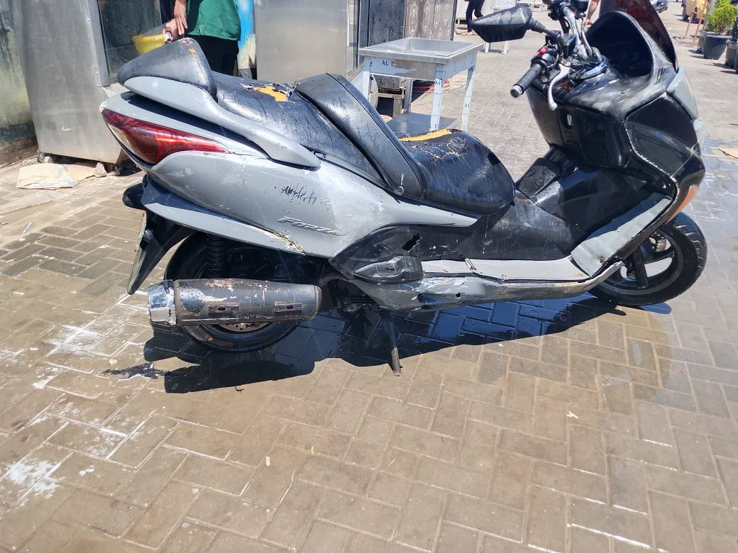 فورزه 0/8 محرك شرط ما مفتوح معد تحريكه نارر ماكور كلو شرط بس الدرع شوي تعبان سعر 500 وبيها مجال مكاني حي البكر موصل, نينوى


**إذا كنت صاحب هذا الإعلان وتريد حذفه لأي سبب، رجاءا أرسل رسالة إلى الدعم الفني**