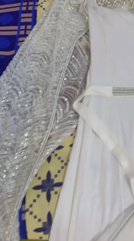 قفطان. لبسته ساعه وحده  سعره 60


**إذا كنت صاحب هذا الإعلان وتريد حذفه لأي سبب، رجاءا أرسل رسالة إلى الدعم الفني**