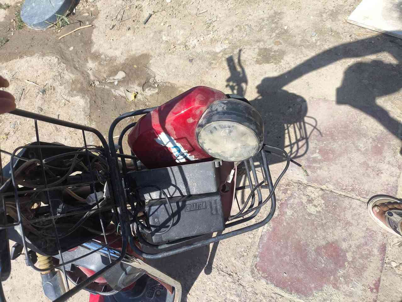 دراجه شحن عطل باتريها وتركتها وعوزه نفخ تواير وعوزهه ترتيب قراظها كلهن موجودات وجدد السعر 75


**إذا كنت صاحب هذا الإعلان وتريد حذفه لأي سبب، رجاءا أرسل رسالة إلى الدعم الفني**