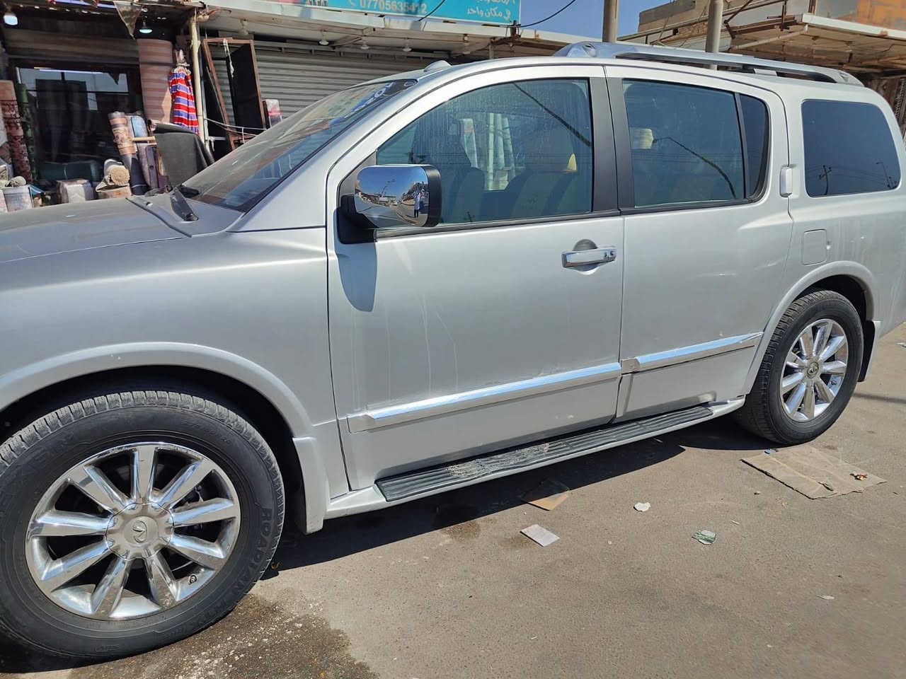 انفنتي اكس 56 موديل 2010
مصبوغ عامه جماليه 
بيه مشكله البنك مايرجع
للبيع 
سنوي 2030ابسمي رقم بصره
***********
