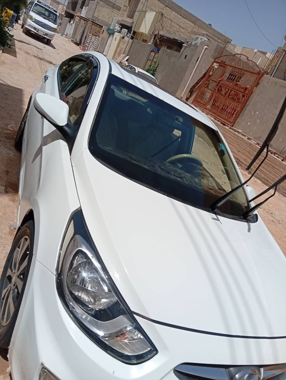 هيونداي اكسنت خليجي
مكينه 1600 وكير وتبريد 
فول مواصفات 
فتحه سلايد روف 
تحكم ستيرن 
شاشه اندرويد 
مكفوله كفاله عامه لاصبغ  لا فتح لا تبديل لا حالوب 
ويل كروم 

السعر 108 $$$$$وبيها مجال 
الاستفسار الاتصال بالرقم 
***********
