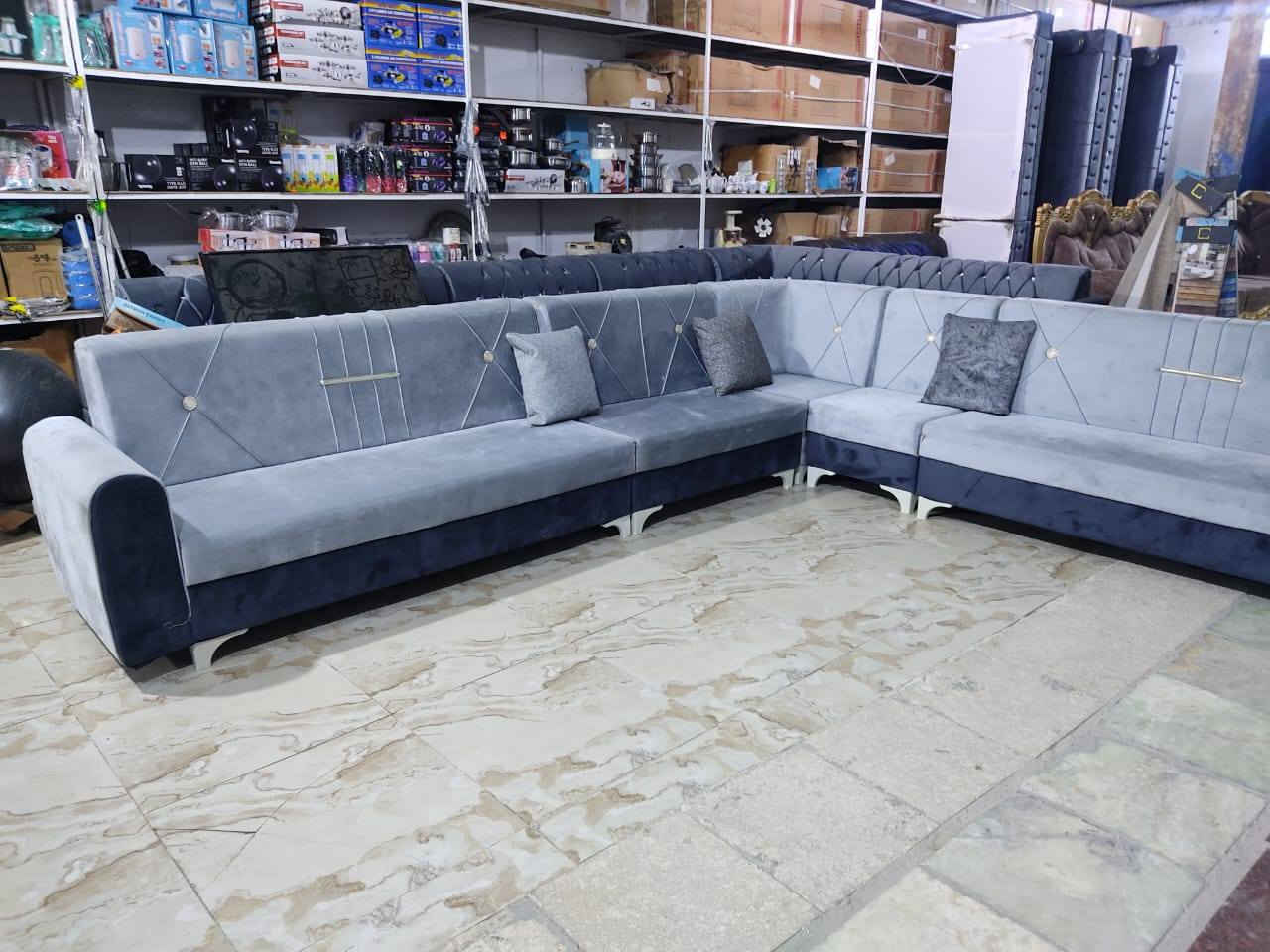 تخم ديوان تسكام نظيف وجاهز استعمال شهر فقط 
يتكون من 5 قطع 10 نفرات مع كوشات هديه 
السعر 235 وبي مجال المكان نجف حي العسكري كبل شارع السبسيس قرب السوق المحضر للستفسار ***********2
