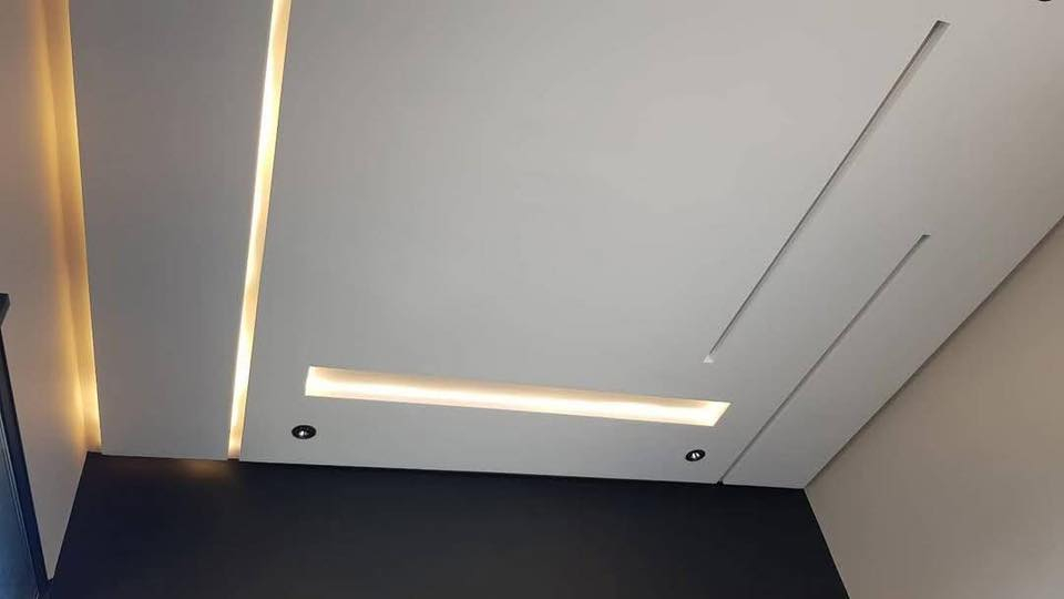 السلام عليكم متر الجبس عمل 10 وكرسته وعمل 27 مع تصليح برغي وجويون 📞 ***********
