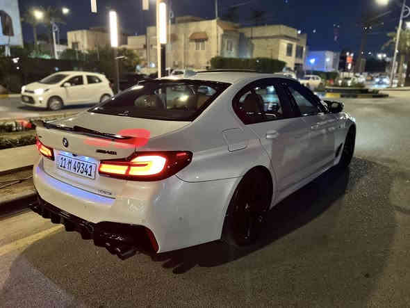 ‎السلام عليكم🖤🚀
BMW 540 2022🔥 
سيارة محدثة كت m بالكامل 

السعر 345 ورقة وبي مجال 

للاتصال ***********
محرك 6 سلندر بانزين توين توربو ماشيه 24 الف كم 

مواصفات فول 
داخل لون مشمشي 
‎‏‎- فتحه بالسقف ( سلايد) 
‎‏‎- نظام القيادة الذاتية
‎‏‎- كاميرة خلفية بدقة عالية
‎‏‎- رادار لقراءة خطوط الشارع
‎‏‎- رادار جانبي 
‎‏‎- رادار امامي 
‎‏‎-  شاشة كبير لمس 
‎‏‎- نظام i drive
-   harman kardon سماعات 🎧
‎- نظام اطفاء السيارة في الاشارات
‎‏‎-مقاعد فول تحكم كهربائي
‎‏‎-مقاعد الامامية تدفئة
‎‏‎ - اضوية تابلو مخفية (عدة الوان) 
‎‏‎- اضويه اماميه Adaptive LED ( ليزر )
‎‏‎- نظام النقطة العمياء
‎‏‎- اهتزاز الاستيرن عند اقتراب السيارات 
‎‏‎- نظام Auto Hold
‎‏‎- انظمة قيادة متعددة ( SPORT + COMFORT+ ECO ) 
‎‏‎- مقاعد خزن ميموري  
‎‏‎-  بصمة تشغيل
‎‏‎- حساسات اصطفاف ( امامي + خلفي ) 
‎‏‎- مريا طوي كهرباء + قلاب عند الرجوع للخلف 
‎‏‎- ستيرن كهربائي
‎-داتا شو 
‎‏‎- شفتات على الاستيرن  ( شفتر ) 
‎‏‎- نظام ملاحة ( NAV + MAP ) 
‎‏‎- مكيف ( امامي + خلفي ) منفصل
‎‏‎- نظام  carplay

گير ومكينه وحداديه وتايرات كلها بشرط
