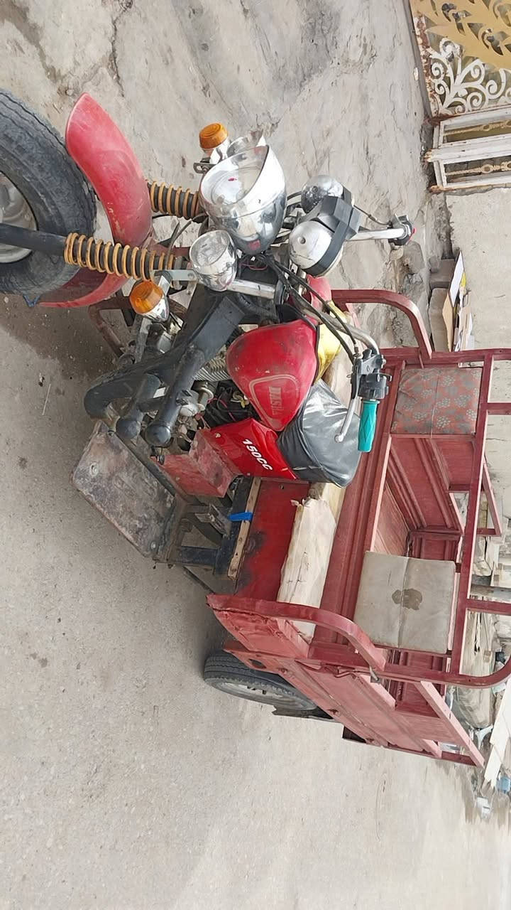 ستوته للبيع موديل 2010 شاصي مكفول محرك مكفول  اوراق كهربائيات شغاله ميسان حي الغدير مكاني ***********
