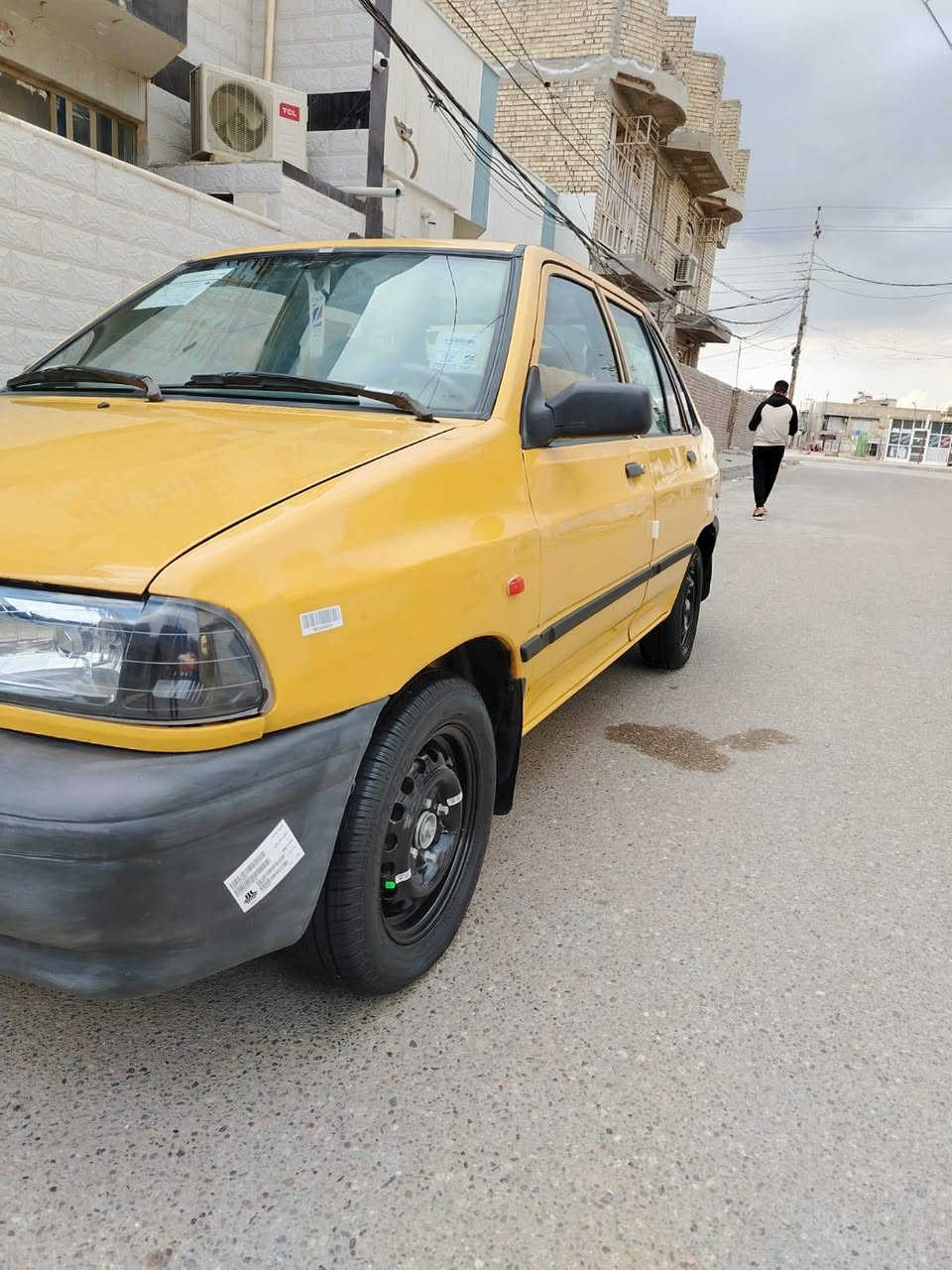 السلام عليكم سايبه 2013مكفوله من ضربه والصبغ بيه كد شبر صبغ بل باب كير محرك تخم تاير صدر كله جديد شواصي مكفوله... مكاني كفاأت العبيدي غير متواجد ع فيس..السعر 36 رقم الهاتف ***********
