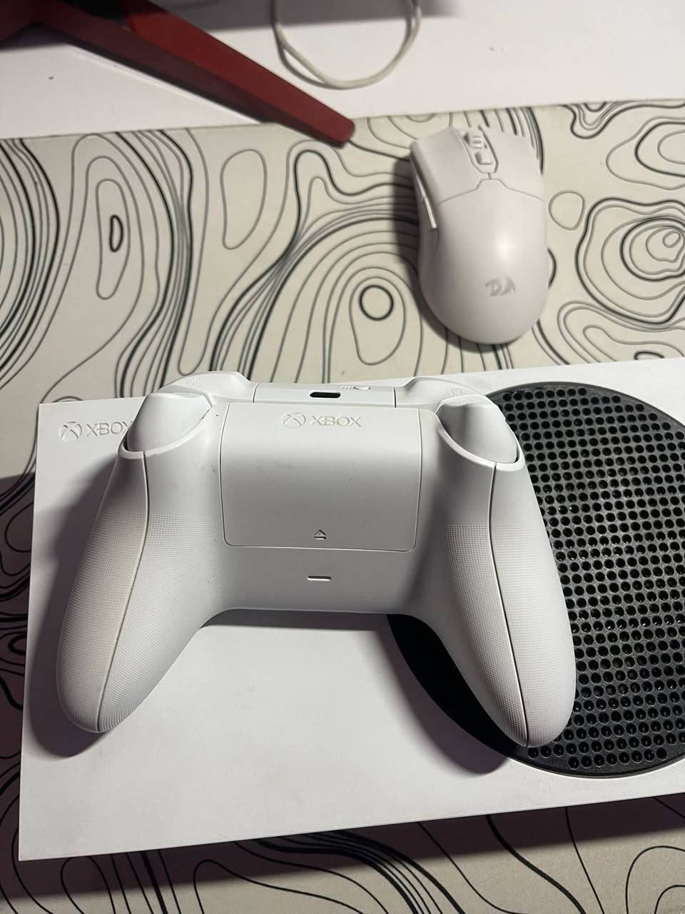 سلام عليكم
Xbox series S

ذاكرة 512

الجهاز جديد لك مستخدم شهر تقريبا

ما داخل اي صيانة

وية الجهاز شاحنة بطاريات

و بطاريات 2 

ال HDMI مالتة ما مفتوح

من الستيكر مال شركة

السعر 375 و بي مجال للطيبين

توصيل ما عدي

مكاني بغداد الغزالية

للاستفسار  ***********
