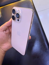 آيفون ١٦ برو ماكس • ٢٥٥ • بطارية ٩٩٪