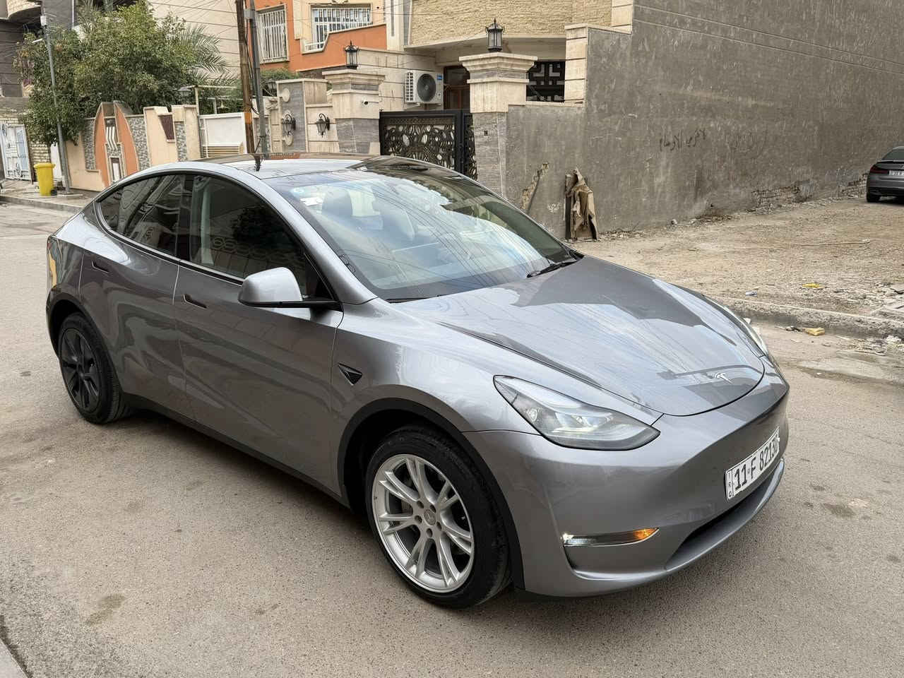 السلام عليكم
تسلا 2024 
ماشيه ١٠
لونك رينج دبل ماطور
حادث فقط باب خلفي يسار
ايرباك برده فقط
اون لاين
مواصفاتها معروفه متحتاج شرح
مكانها بغداد اليرموك
السعر 23,800$
***********
