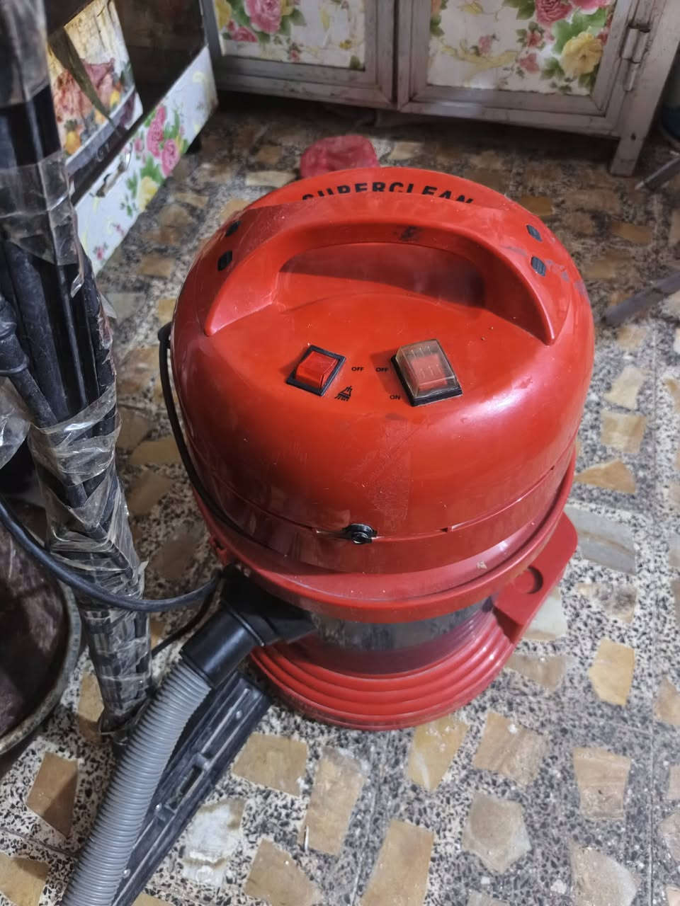 مكنسة عملاقة متعددة الاستعمالات شغالة فول تنفع في تنضيف السيارة ب٣٥فقط


**إذا كنت صاحب هذا الإعلان وتريد حذفه لأي سبب، رجاءا أرسل رسالة إلى الدعم الفني**