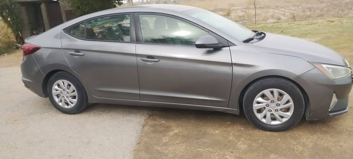 سلام عليكم للبيع النترا مديل 2020رقم مثنى معوقين وكاله عامه 
امريكي حادث صبغ الجاملغ الامامي والبنيد وصبغ نص الجاملغ الوره فقط بدون تبديل او ضرر عابر السياره جاهزه كير مكينه حداديه تبريد جاهزه مكاني السماوه الرميثه السعر 125وبيه مجال ترهم مراوس اتصال ‏‪***********‬‏
