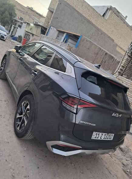 سلام عليكم عندي كيا سبورتج هايبرت موديل،،2023 سياره جاهزه بيع او مراوس حسب القناعه سعر 185مكاني بغداد البياع رقم هاتف ***********
