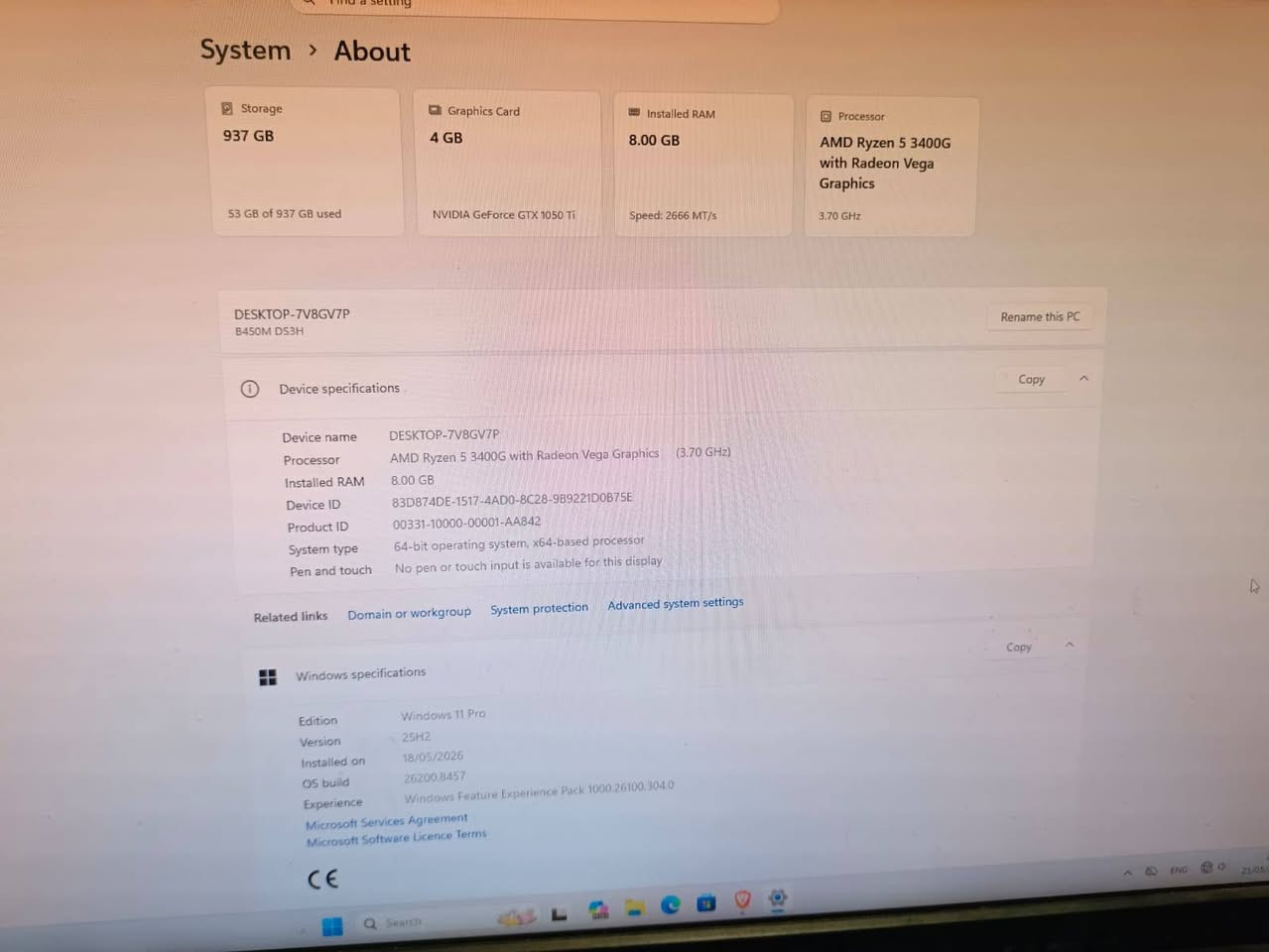 السلام عليكم مستعجل عله بيعته 
المعالج (CPU): AMD Ryzen 5 3400G

كارت الشاشة (GPU): Nvidia GTX 1050 Ti (4GB)

المذربورد (Motherboard): gigabyte B450M

الرام (RAM): 8GB DDR4 2666Mhz

الباور سبلاي (Power Supply): 500W

التخزين (Storage): SSD 250Gb +HDD 1TB

السعر : 400 و بيها مجال

 مكاني كربلاء موجود توصيل محافظات


**إذا كنت صاحب هذا الإعلان وتريد حذفه لأي سبب، رجاءا أرسل رسالة إلى الدعم الفني**