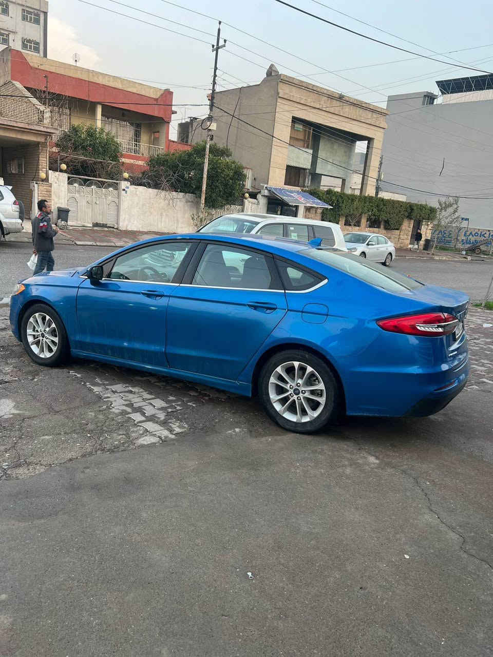 كوردي عربي 

فۆرد فیوژن 2020 se 
مەکینە 15 تۆڕبۆ کرایتەوە 
ڕەقەم و سەنەوی نوێیە 
ڕۆیشتن 111 هەزار میل 
سبوغ ۳ پارجە 
دوو دەرگای سایق و قەپاغ 
سندوق ، پێشی کەپسە 
ئێڕباگ شان ، ناو دەرگای هەیتی 

نرخ   ۹۰ وەرەقە

واتساب+ژمارەی ئاسیا (***********(
ژمارەی کۆرەک (***********( السليمانية, العراق
