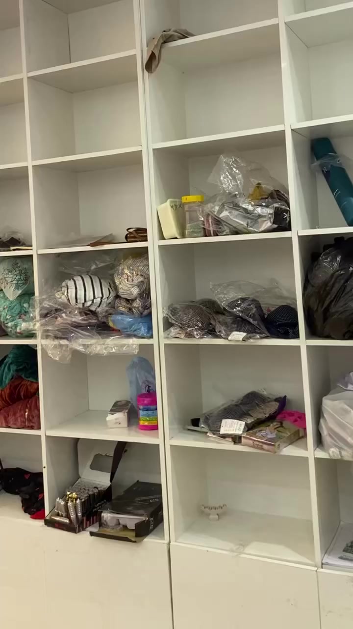 مغسله مع جهاز بدكير ١٥٠  فاترينا ت نضافه ٩٠بالميه سعر القطعه ٧٠ بغداد قرب علوه الرشيد توصيل ماعدي لشرائه بس تراسل  متوفر واتساب ‭٠٧٨٦ ٩٧٥ ٨٧٤٤‬
