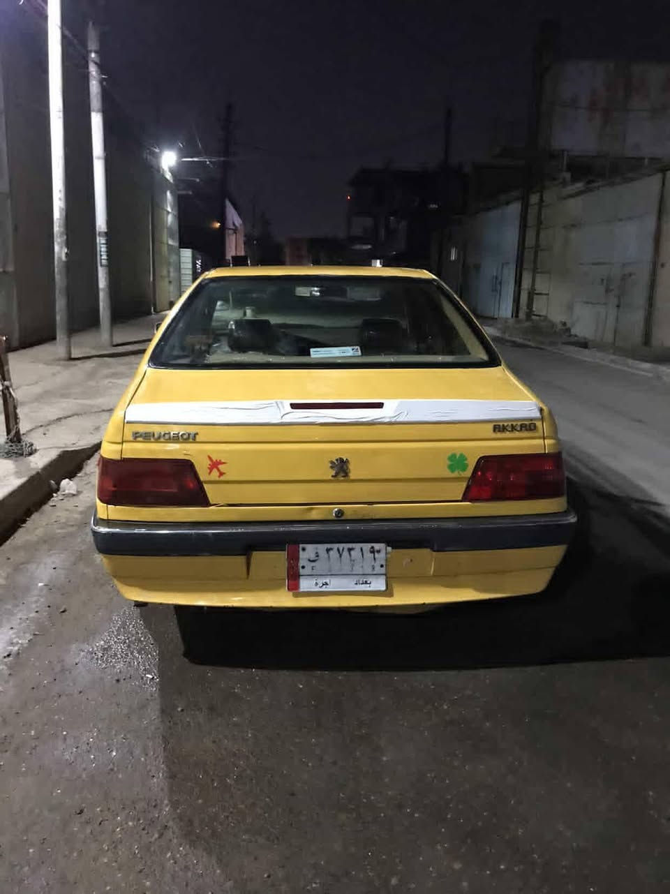 بيجو لميس٢٠١٦
كير ومكينه وصدر وكهربائيات كله مكفوله
سياره بسمي هزته جديد لوحات نكليزي
سياره مناقصه شي
ضربته بجاملغ الخلفي
مكان زعفرانيه سعر ٤٤ وبي مجال
رقم ***********
