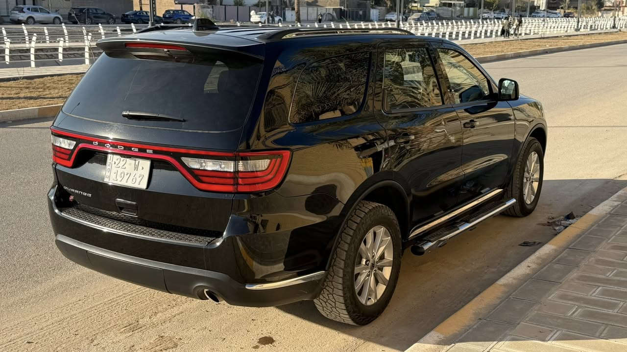 دوج دورنكو 2023
مواصفات sxt 
6 سلندر حجم المكينة 3600 
7 راكب تلث قطع تبريد وتحكم خلفي 
فور ويل درايف (دفع رباعي) 
محدث شاشاتهة عربي 
رقم اربيل باسمي دخول جديد 
حادث بابين وجاملغ نفس اللون بدون قطرة صبغ سيارة جديدة وجاهزة 
مكان السيارة بالحله 
السعر 285 $ و بيهة مجال 
📞 ***********
