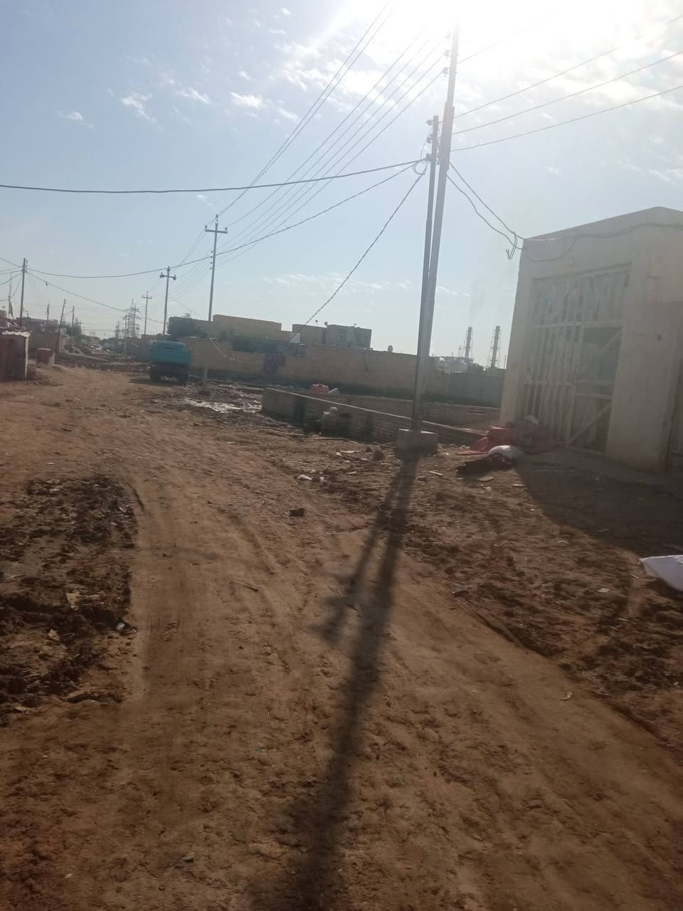 بتلو زراعى للبيع في منطقه الصخيين بي وصل مآل تطويب مساحه الارض ٢٧٥م شارع المحطه م كهرباء تبعد عن شارع العام ٥٠٠م بنص السكن السعر ٢٥ قفل (بتلو) ***********
