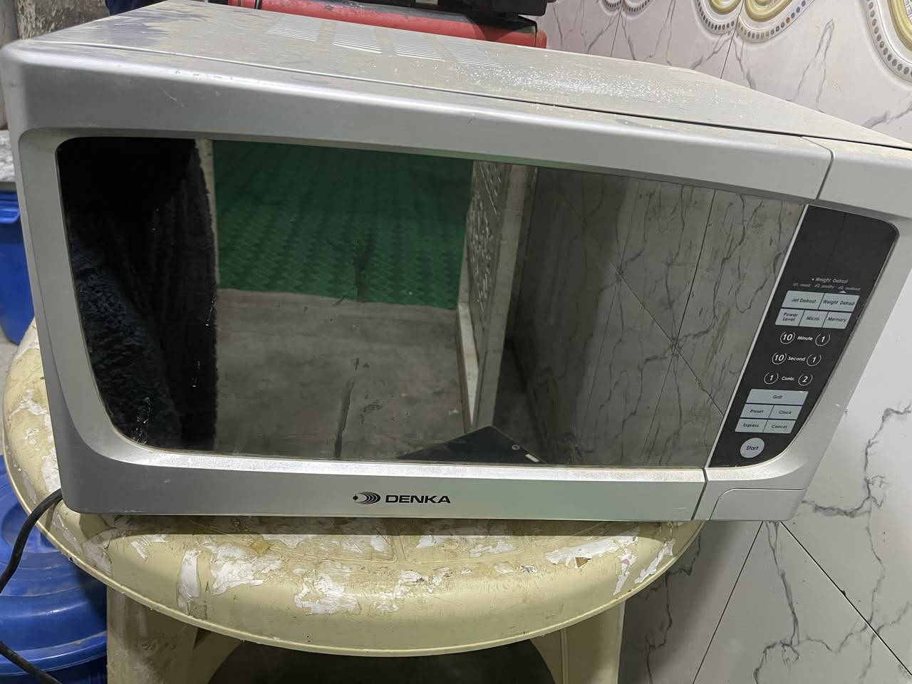 السلام عليكم. غراض للبيع للتواصل عالخاص أو ***********
