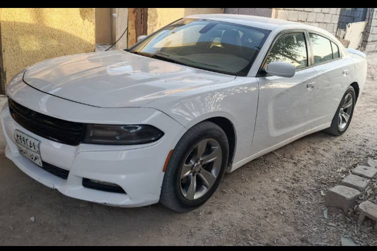 دوج جارجر  كندي مديل 2016 الضرر جاملق ايمن امامي وتبديل بيبان ثنين بلاد بدون صبغ اثر شخوط صفحت السائق  وتحتاج حدادية  السنوية منتهية بئسم شركة وشركة عليها ضريبة وماتحول بس اسوي وكايل السعر 150 ورقة وبيها مجال  صاحب السيارة  ***********
