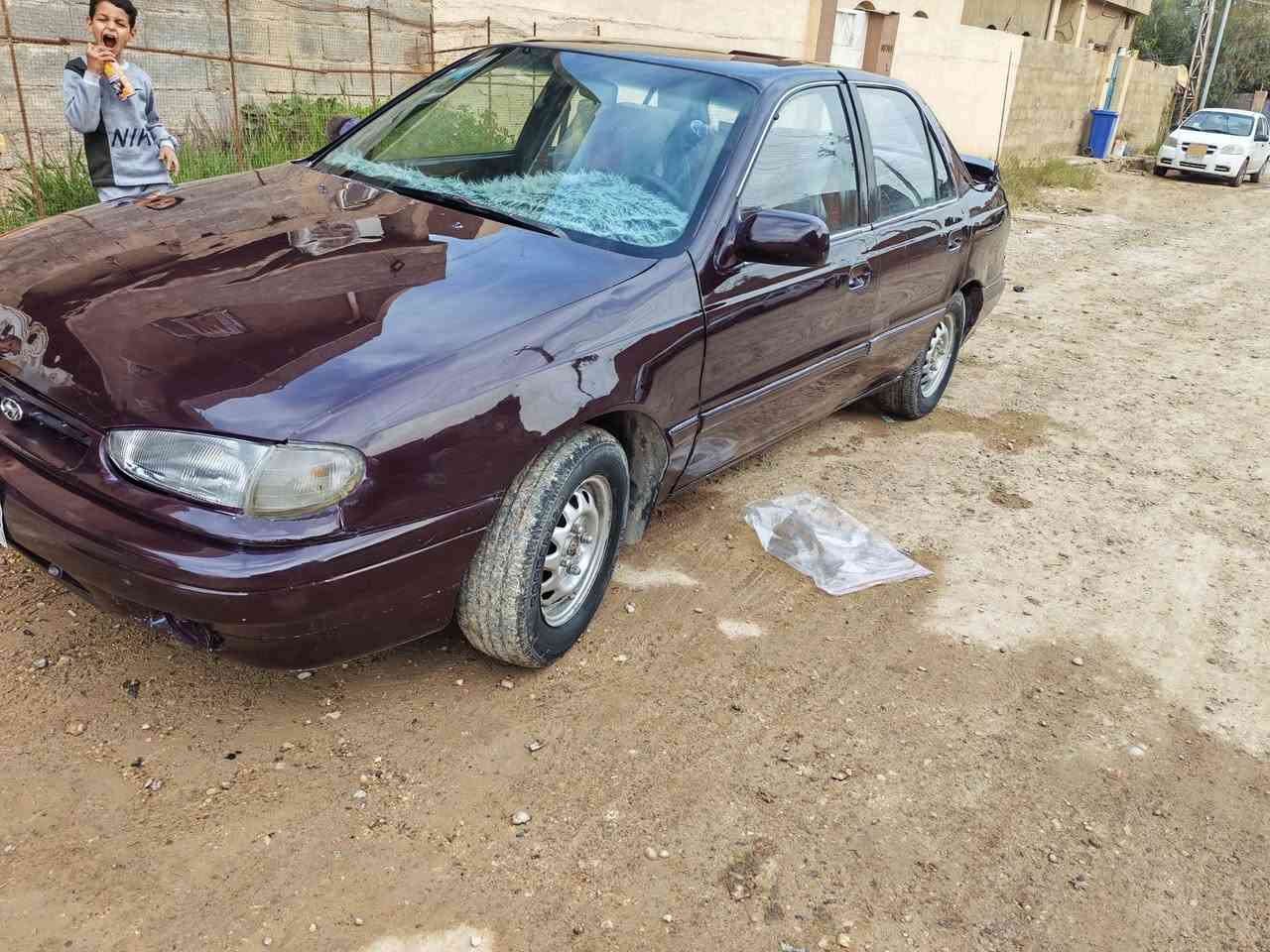 سلام عليكم النتره موديل 94 معمره جديد وبدون اي خياس فقط هلالات محرك حاويه كير جديد كهربايات كله شغاله  كيج بانزين حماوره رون كله شغال تبريد شغال تخم تاير جديد جام شغال تحويل مباشر السعر 32العنوان الانبار قضاء هيت رقم تلفون ***********
