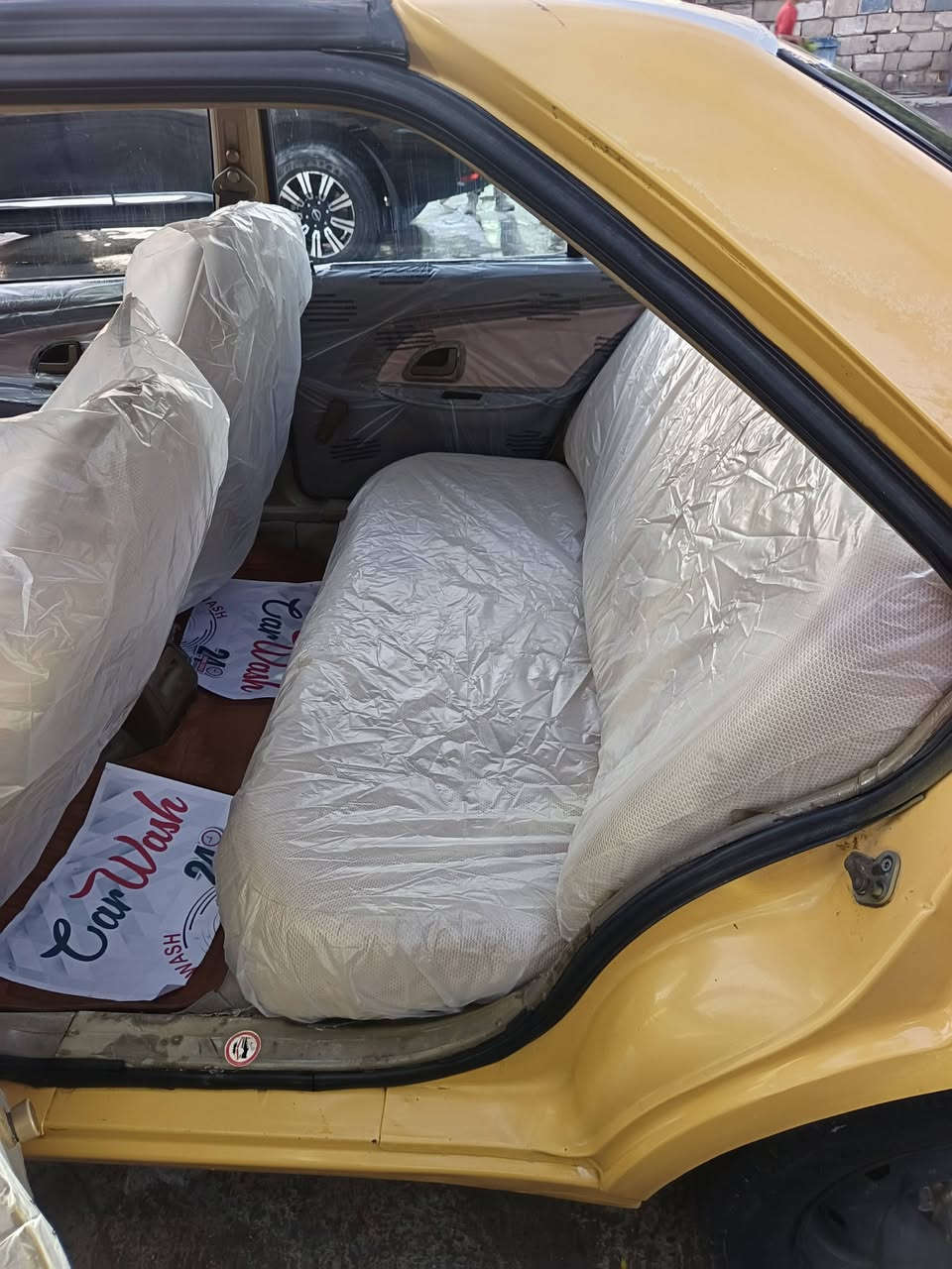 سلام عليكم بيجو لميس للبيع موديل 13 مسجله 12 السياره كفاله من الظربه حته بارد مابيه فقط سويت بيه دوس وهلات بعده حته ممبولشه كير ومكينه بل كارتون مو تجفيت جديد كهربائيات كله شغاله باور جديد مشط جديد صدر امامي خلفي لربع دبلات جدد تخم تاير جديد مصفره السياره السنويه ماصاقطه بعد 10 تشهر السياره شرط التحويل اكاتبك ويه صاحبها تتفئه تبريد ثلج رقم بغداد السياره ترايك للبصره شلعه تشيل التبليط ترايها يخبل السعر 33 وبيه مجال مكاني بغداد الزعفرانيه السياره نقد رجا واسف ع الاطاله ***********
