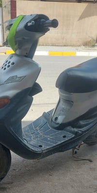 دراجه ياماها مرتبه وحلوه سعرها مناسب ب اتفاق