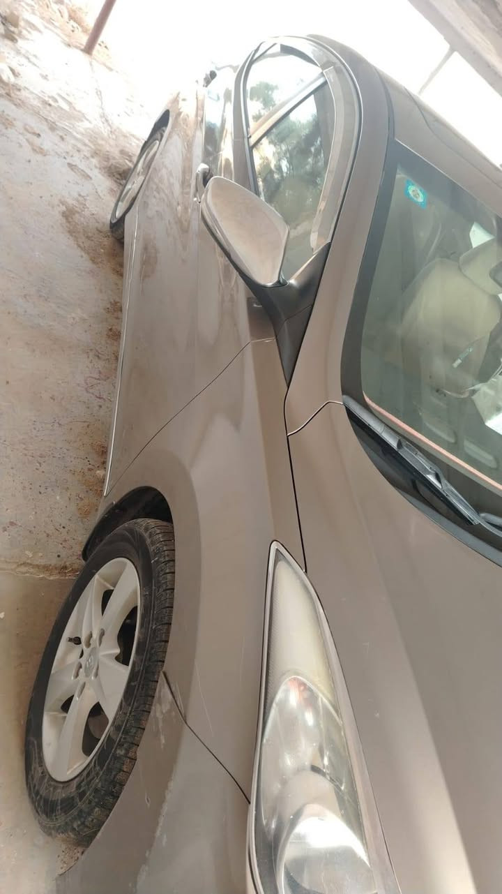 سلام عليكم  / النتره للبيع مضلع ١٢ خليجي محرك 1800 بسمي تحويل ثاني يوم السعر  118 وبيه مجال حك الجيه مكاني رمادي ***********
