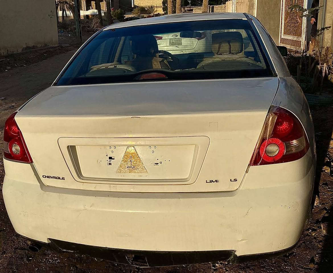 شوفرليت لومينا 2004 مزاد وزارة الداخلي كير ومحرك بطه سعر 28 او مراوس بسياره اوتوماتيكك
***********
