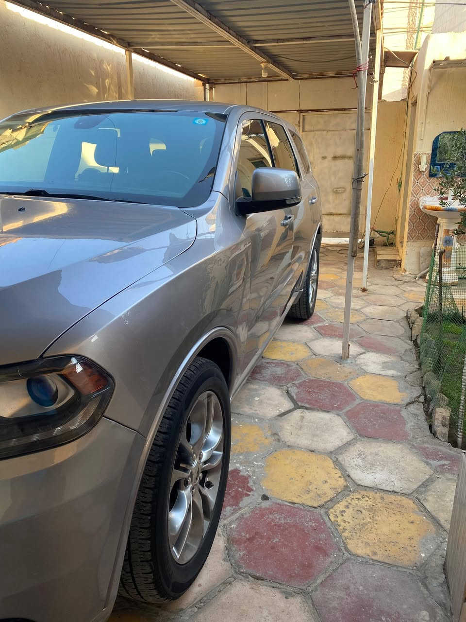 سلام عليكم
دورنكو GT للبيع فقط موديل 20 اصل دخول جديد كتاب ظباط
محرك 6 سلندر 3600 رقم بغداد بسمي مداور ثاني 
المواصفات
1 / شفتات ستيرن
2 / 3 قطع تبريد
3 / صندوق كهرباء
4 / كشنات كهرباء + تدفئه كشنات
5 / تدفئه ستيرن
6 / شاشه تدعم كار بلي
7 / تشغيل عن بعد
مكان السياره ناصريه مركز 
ملاحضة صور الحادث مرفوقه وي صور السياره بدون ي قطعه تبديل فقط دعاميه مبدله 
لاستفسار اتصل ع رقم/))(*********** ) السياره للبيع فقط
