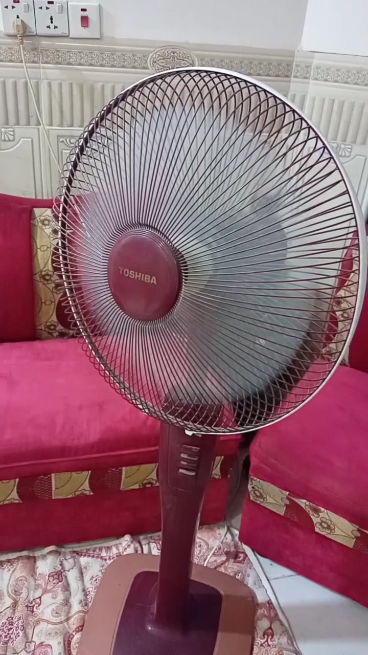 مروحة توشيبا على وضع الشركة كلشي شغال بيه
المكان حلة 
ماعندي توصيل 
السعر خاص


**إذا كنت صاحب هذا الإعلان وتريد حذفه لأي سبب، رجاءا أرسل رسالة إلى الدعم الفني**