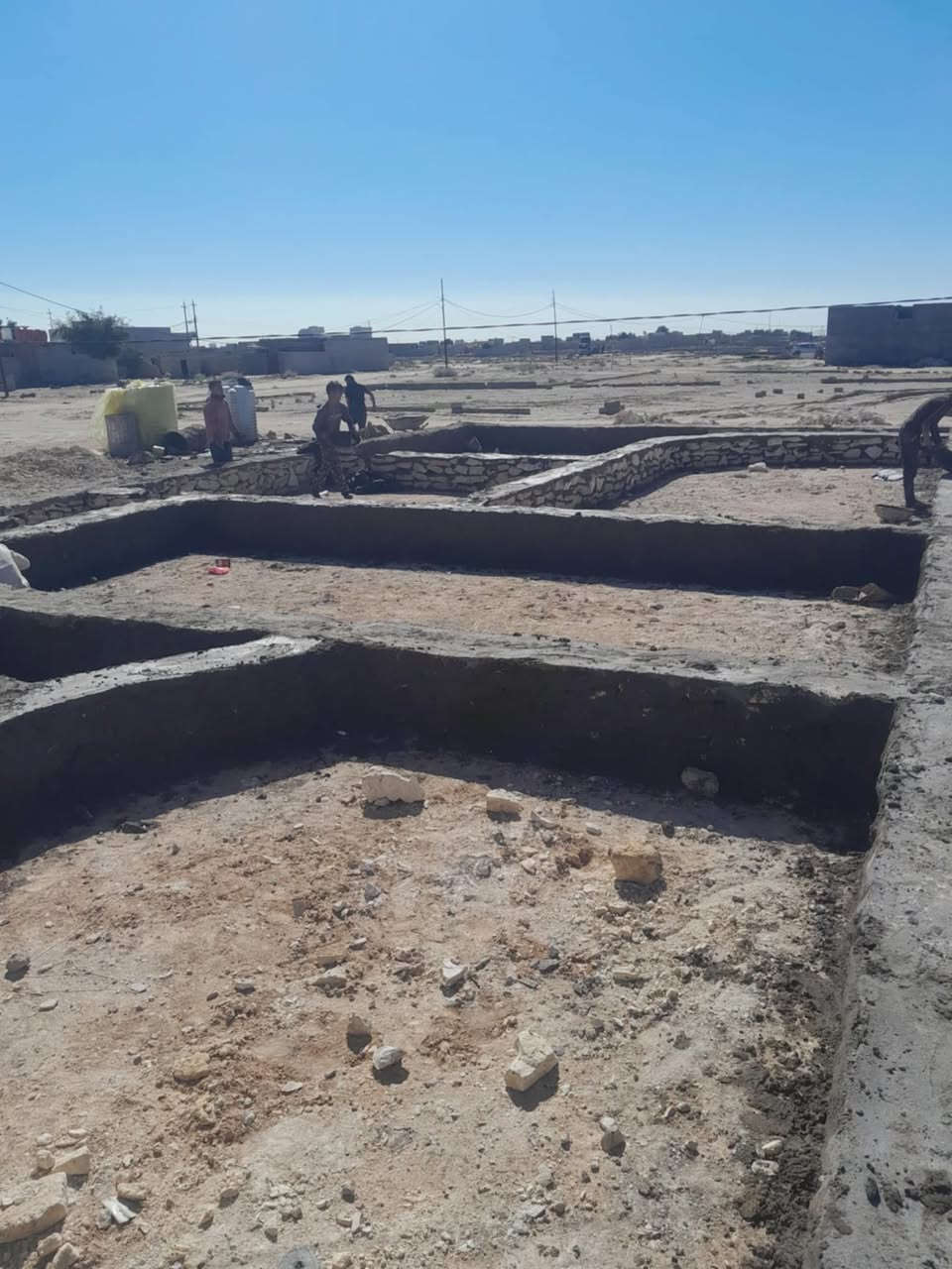 السلام عليكم بناء حجر كرسته وعمل الاستفسار الاتصال ***********
