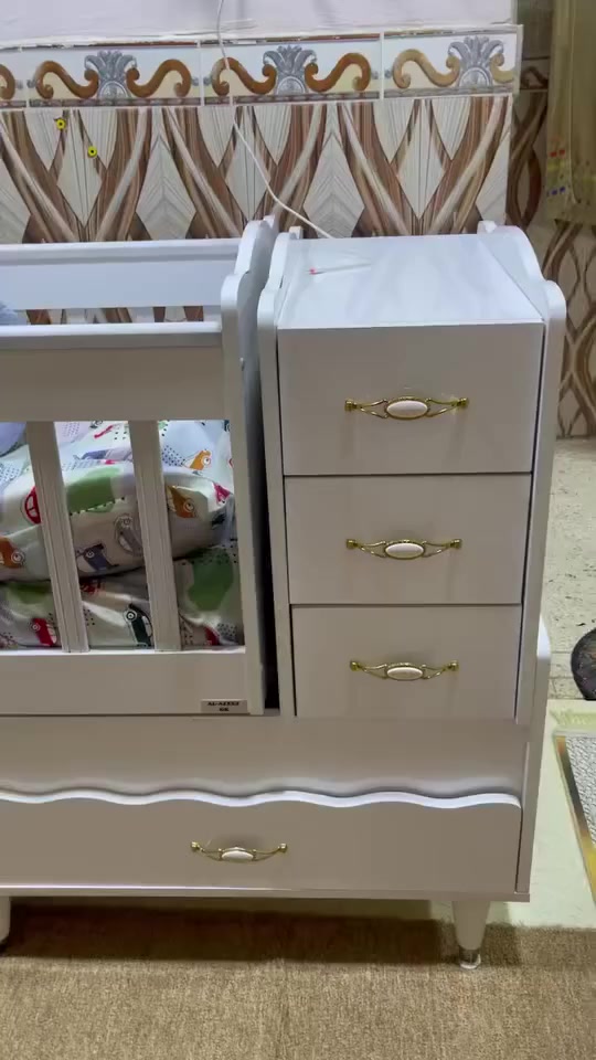 كاروك كبير مع دوشك والمخدات والله صار عليه ب300 نضيف كلش اخو الجديد رايده ب180


**إذا كنت صاحب هذا الإعلان وتريد حذفه لأي سبب، رجاءا أرسل رسالة إلى الدعم الفني**