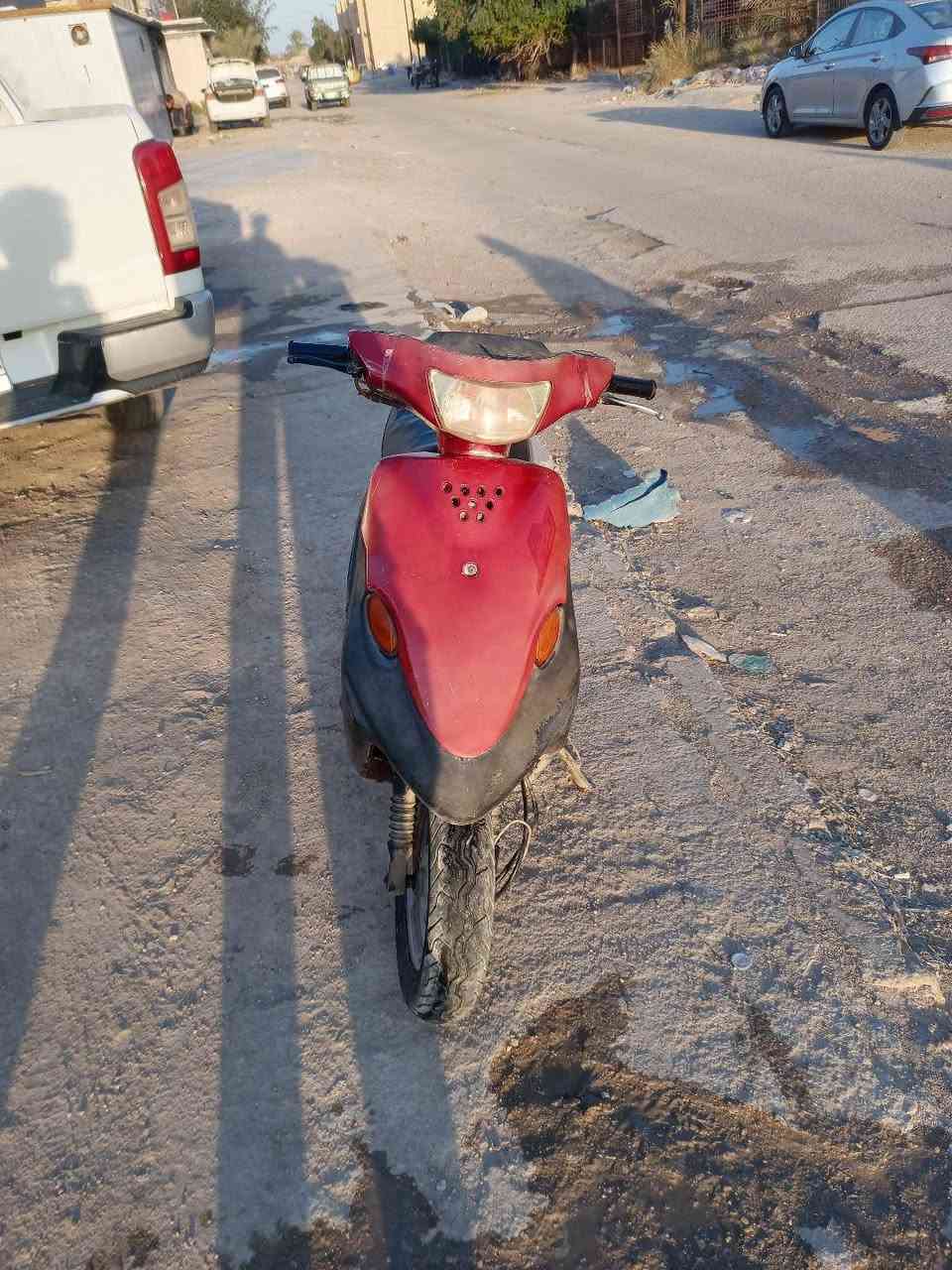 بيجي مكينه مامفتوحه ابد من اول هندر ونكرة سلف يحتاج باتري لان مالتها كاعد والكفرات تعبانه لونها رايح بس  انطيك ضمان شهرين واطيك فلوس اذا صارة بيها مشكله الله شاهد عليه ارواس ب مكاس منغولي او عدله سعرها 400 وبيها مجال


**إذا كنت صاحب هذا الإعلان وتريد حذفه لأي سبب، رجاءا أرسل رسالة إلى الدعم الفني**