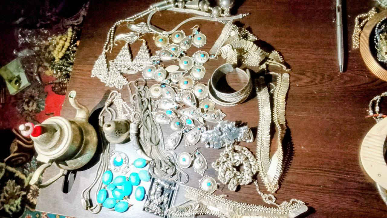 انتيكا فضه واحجار قديمه سعر خاص


**إذا كنت صاحب هذا الإعلان وتريد حذفه لأي سبب، رجاءا أرسل رسالة إلى الدعم الفني**