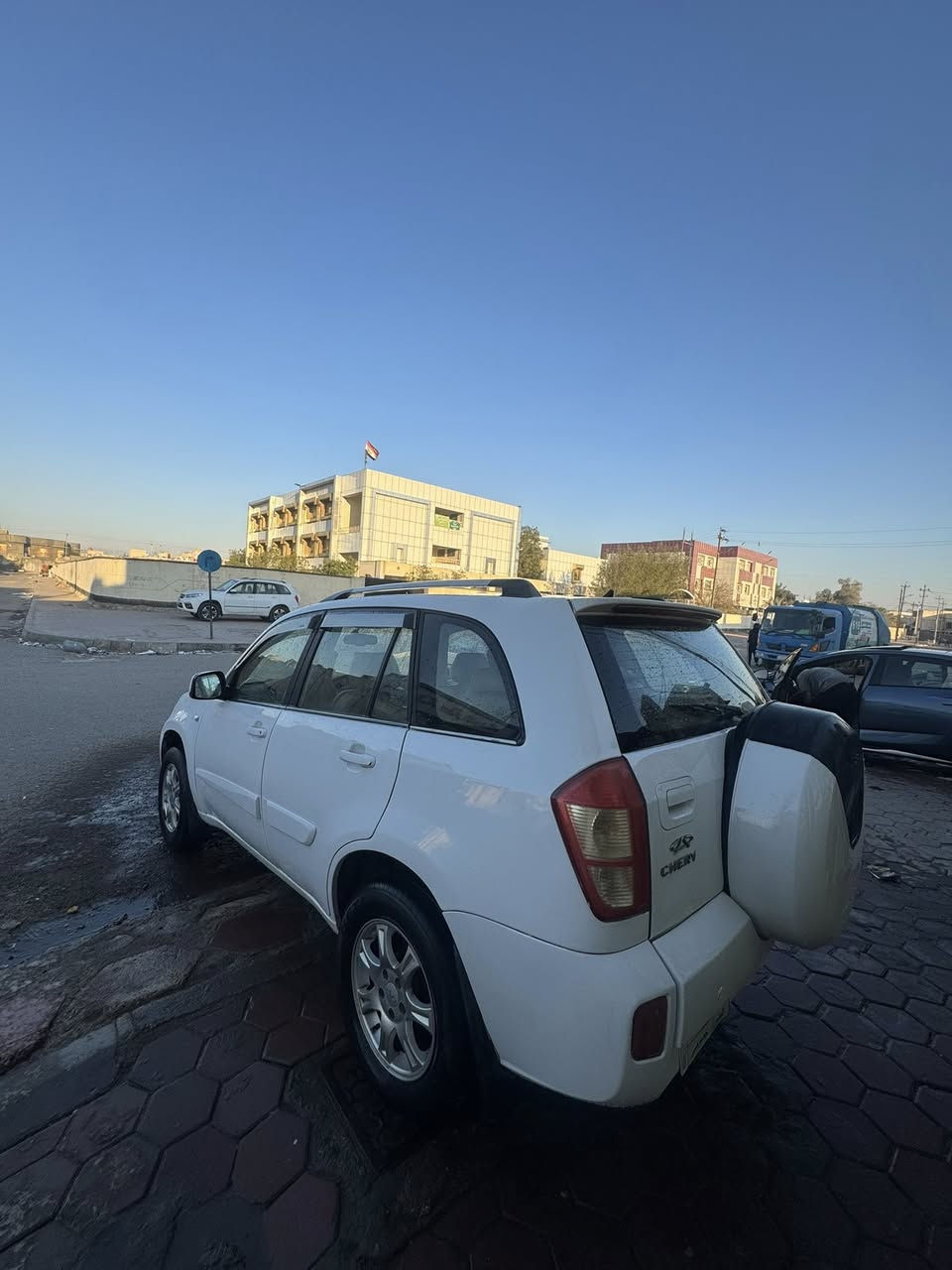 تيكو 2014
سنويه لل28 مصبوغه حزام للجماليه مكينه وكير وحداديه كله جديد تبريد شغال مكفوله من الضربه

السعر 65
***********
